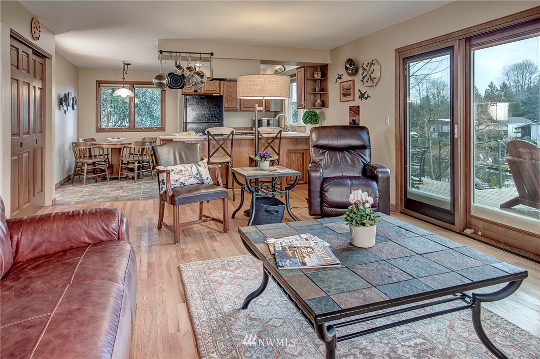 17414 113th Avenue Northeast Bothell, WA 98011 - Photo 12 of 28 Gallery Image 12