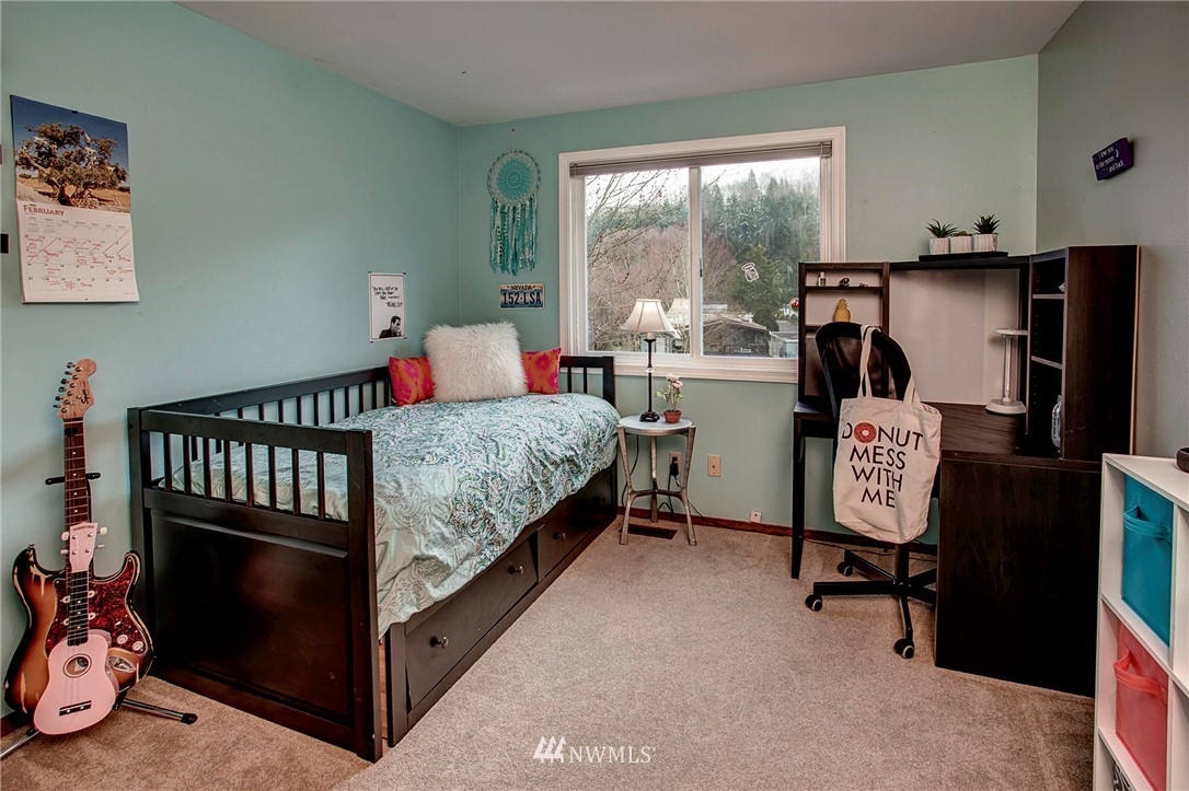 17414 113th Avenue Northeast Bothell, WA 98011 - Photo 23 of 28 Gallery Image 23
