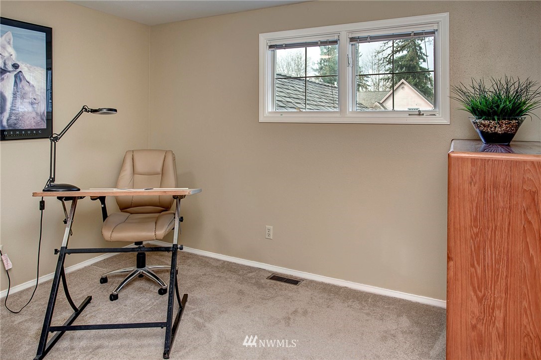 17414 113th Avenue Northeast Bothell, WA 98011 - Photo 24 of 28 Gallery Image 24