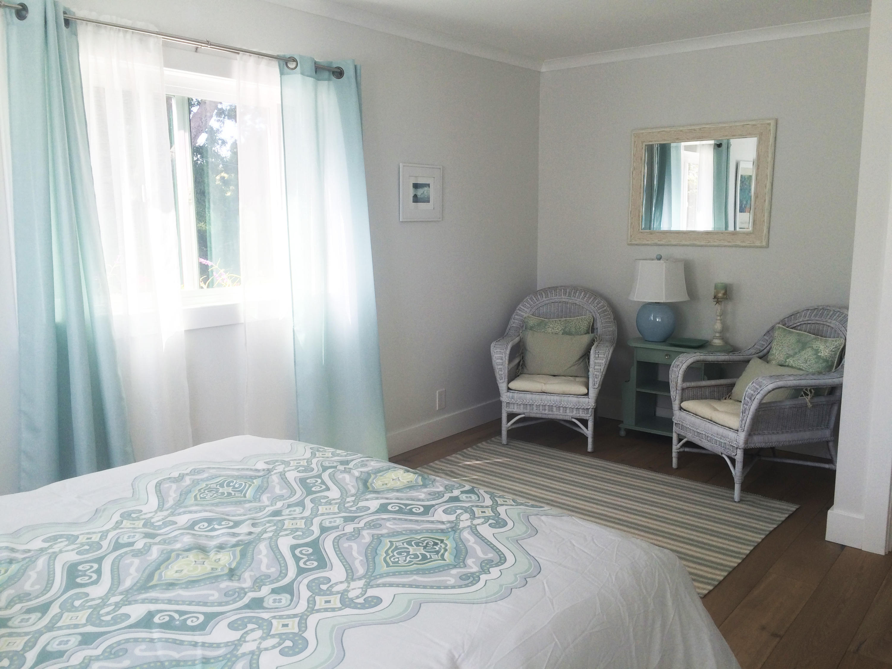 4 Fellowship Circle Santa Barbara, CA 93109 - Photo 17 of 27 a bedroom with a bed and a window