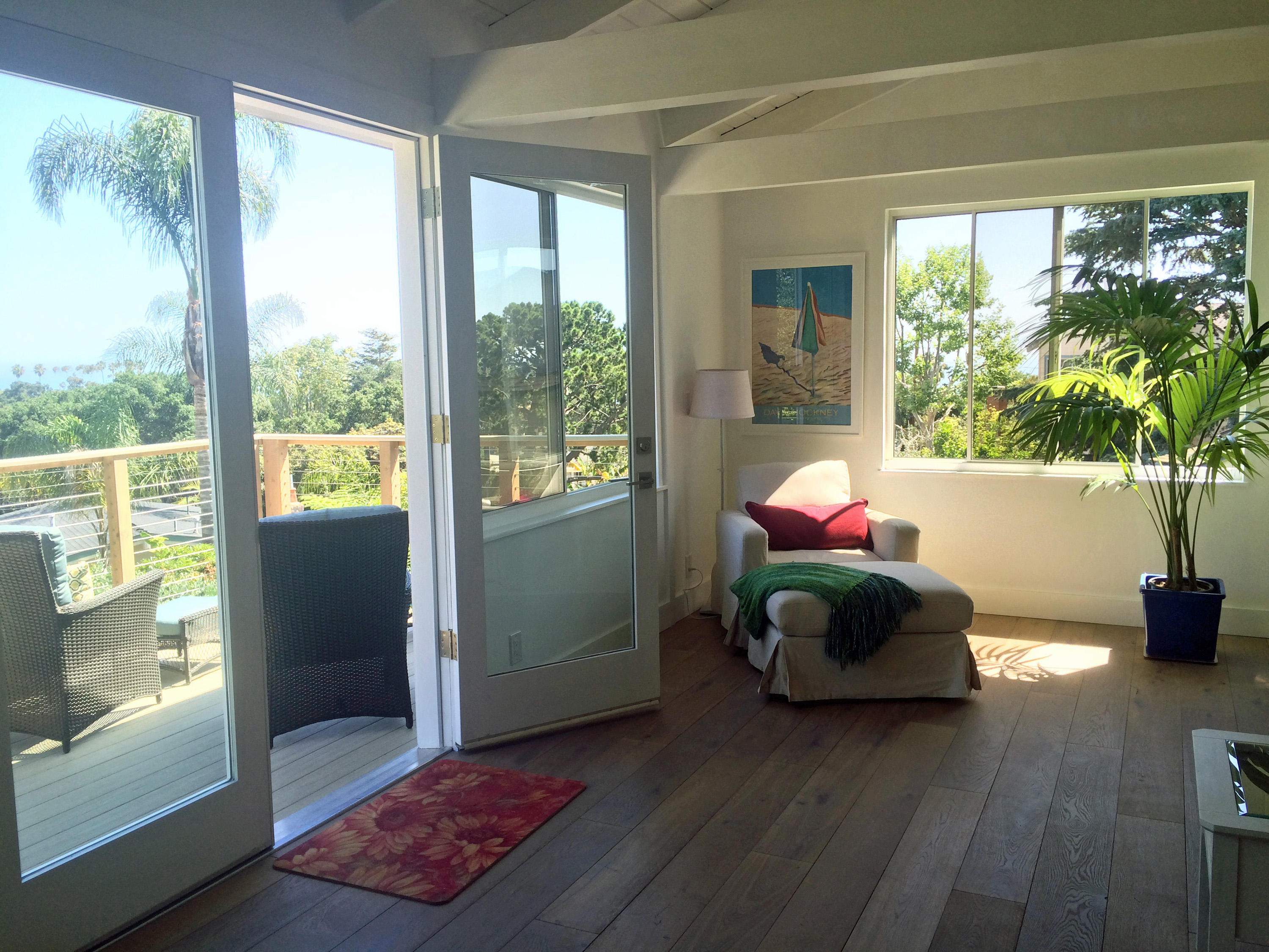4 Fellowship Circle Santa Barbara, CA 93109 - Photo 7 of 27 a living room with furniture and a window