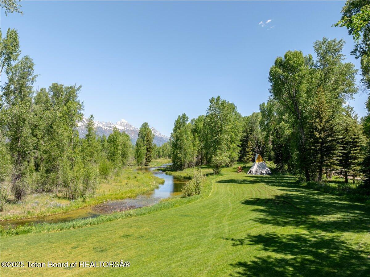 6355-6335 Red Tail Road Jackson, WY 83001 - Photo 15 of 73 Main House
