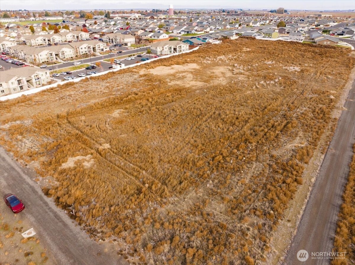 1295 South 7th Avenue Othello, WA 99344 - Photo 4 of 15