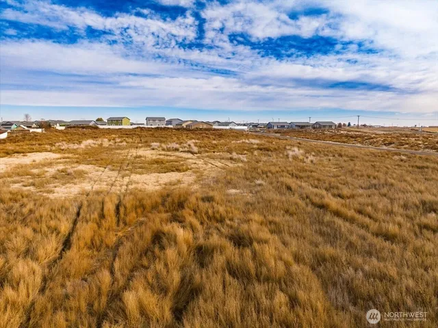 $1,795,000 | 1295 South 7th Avenue, Othello, WA 99344