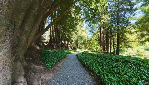 $390,000 | 17239 Verba Lane, Guerneville, CA 95446