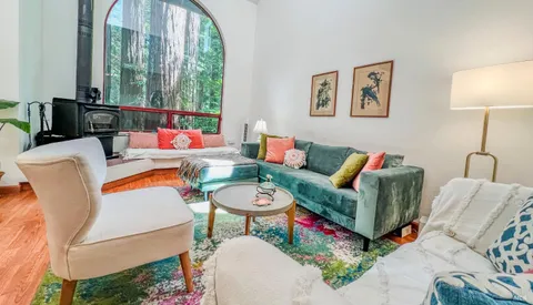 $390,000 | 17239 Verba Lane, Guerneville, CA 95446