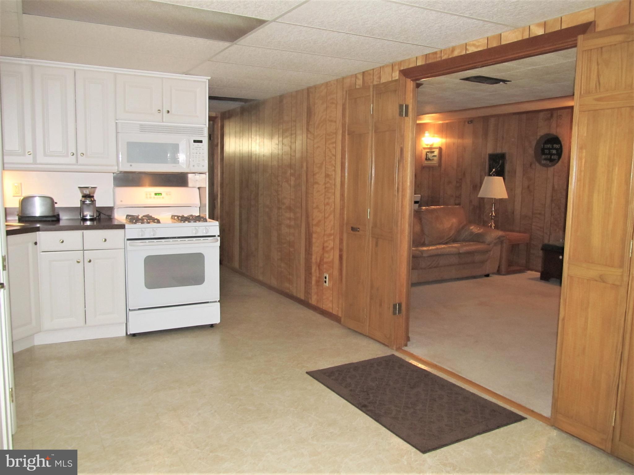 405 Homewood Road Linthicum Heights, MD 21090 - Photo 23 of 44 Gallery Image 23