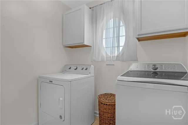 $319,999 | 413 Auburn Road, Glennville, GA 30427