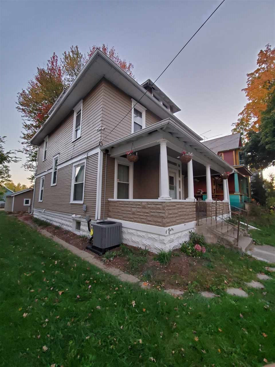 409 West Franklin Street Jackson, MI 49201 - Photo 2 of 22 Photo 2