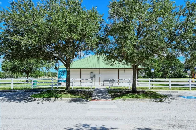 $499,500 | 6213 Willet Court, Lakewood Ranch, FL 34202