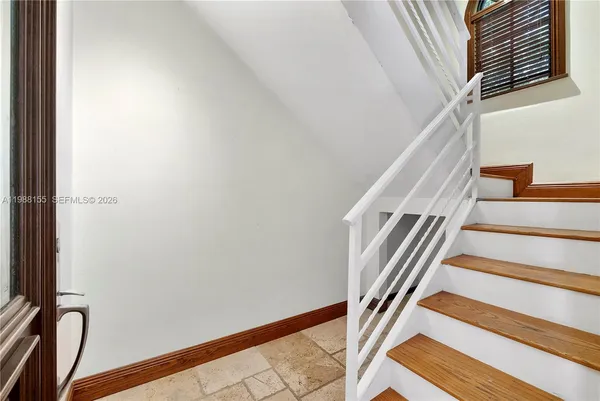 $3,500 | 231 Majorca Avenue, Unit F, Coral Gables, FL 33134