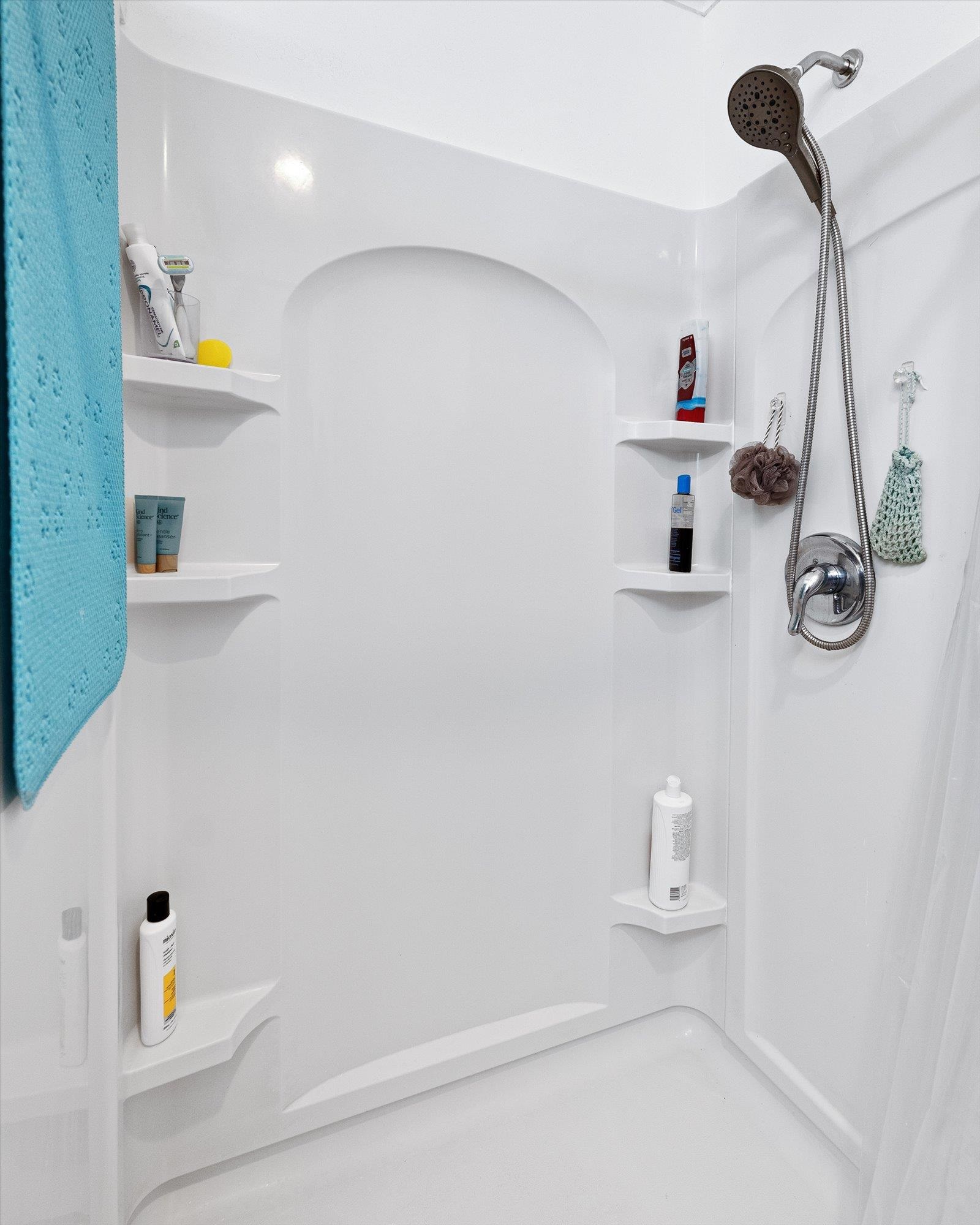 2502 Ella Road Spokane, WA 99212 - Photo 18 of 35