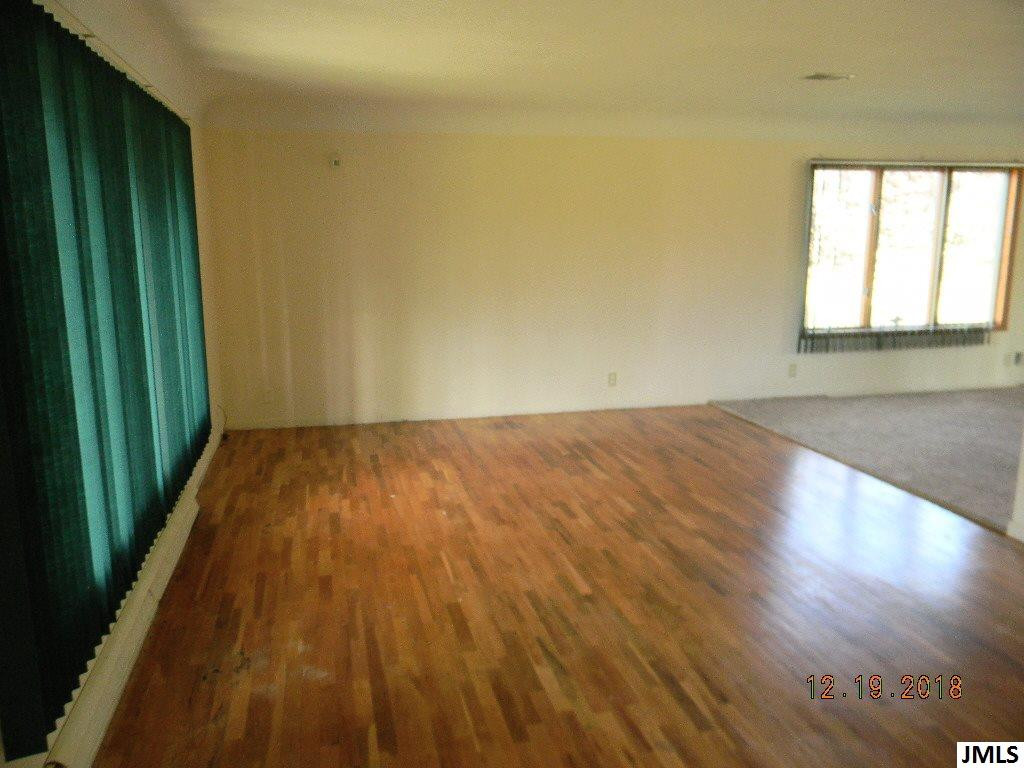 2811 Kibby Road Jackson, MI 49203 - Photo 5 of 17 Photo 5