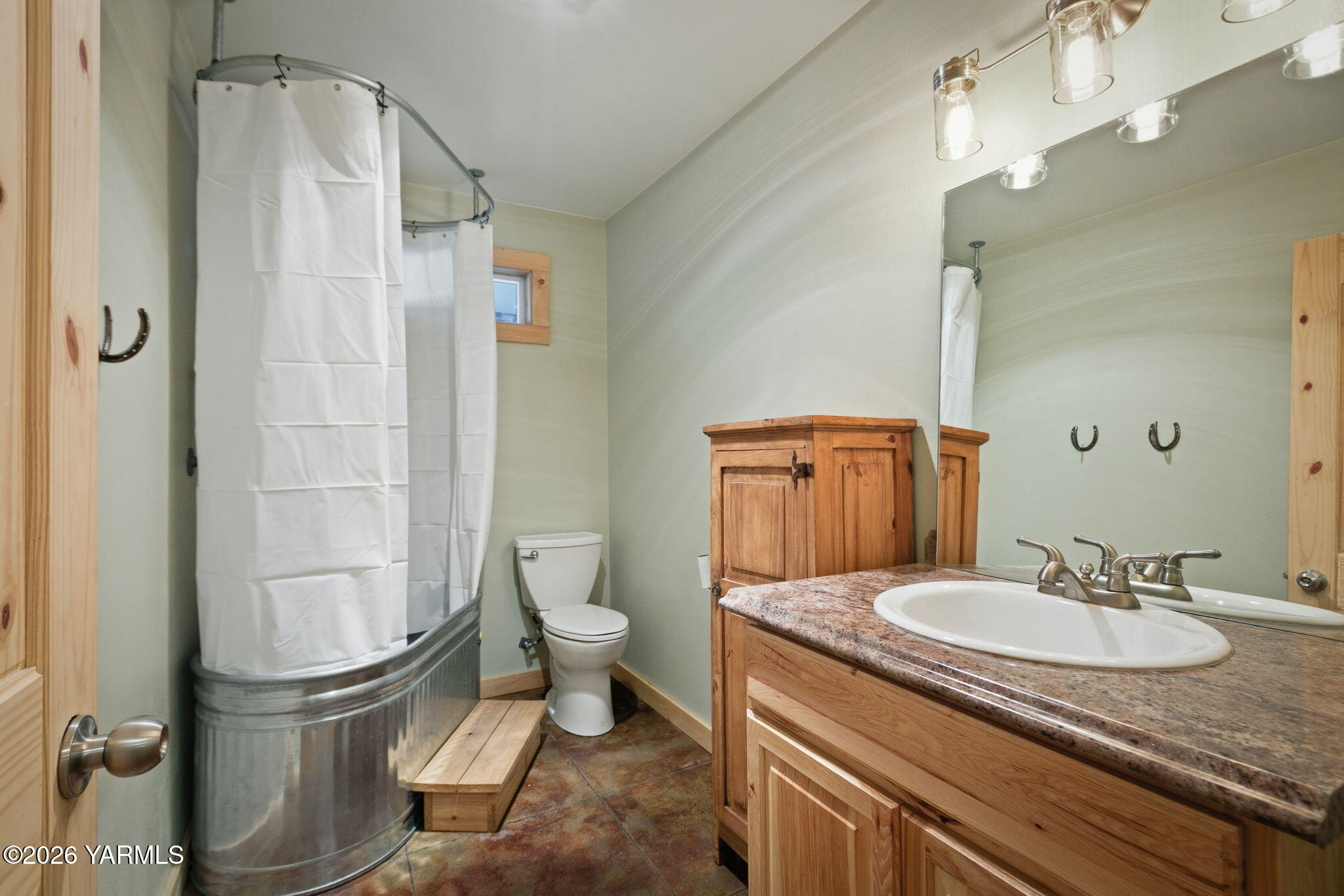 121 Rattlesnake Lane Naches, WA 98937 - Photo 30 of 44 ADU Bathroom on Main Floor