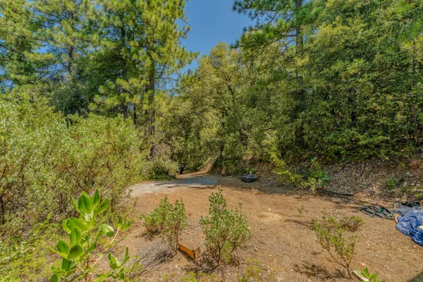 $325,000 | 18200 Chester's Place, Pine Grove, CA 95665