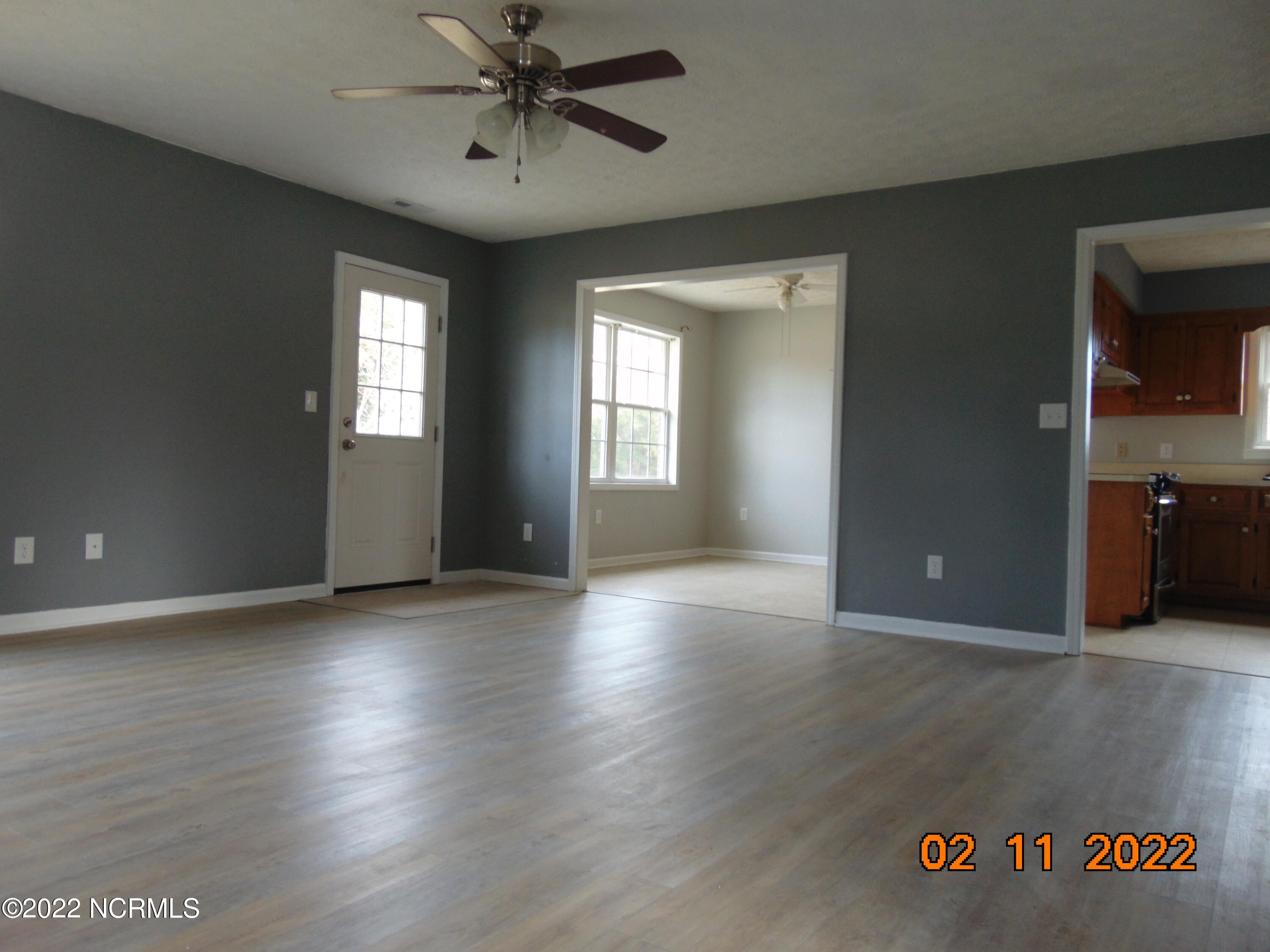 1906 Paulette Road Morehead City, NC 28557 - Photo 3 of 25 DSC00296