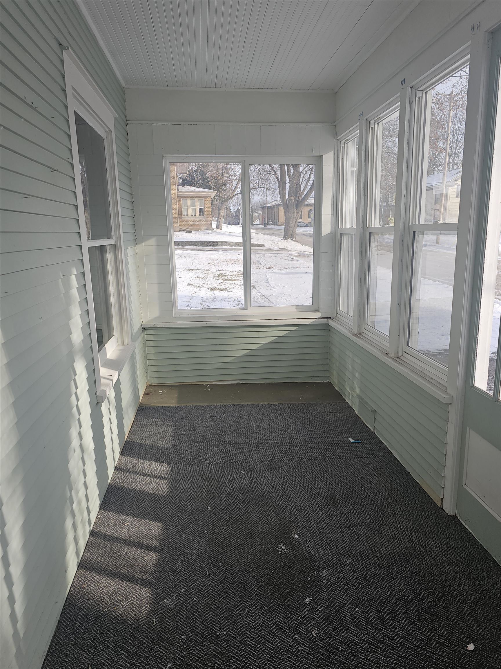 153 West Charles Street Markesan, WI 53946 - Photo 7 of 24