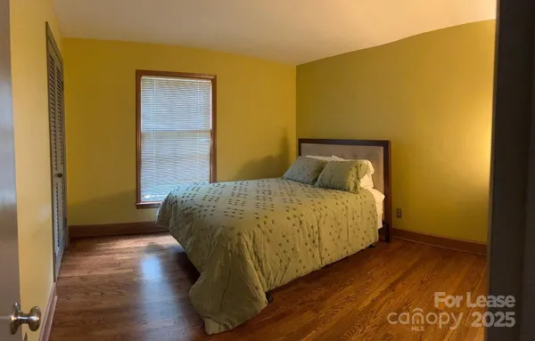 $2,600 | 6734 Knollgate Drive, Charlotte, NC 28212