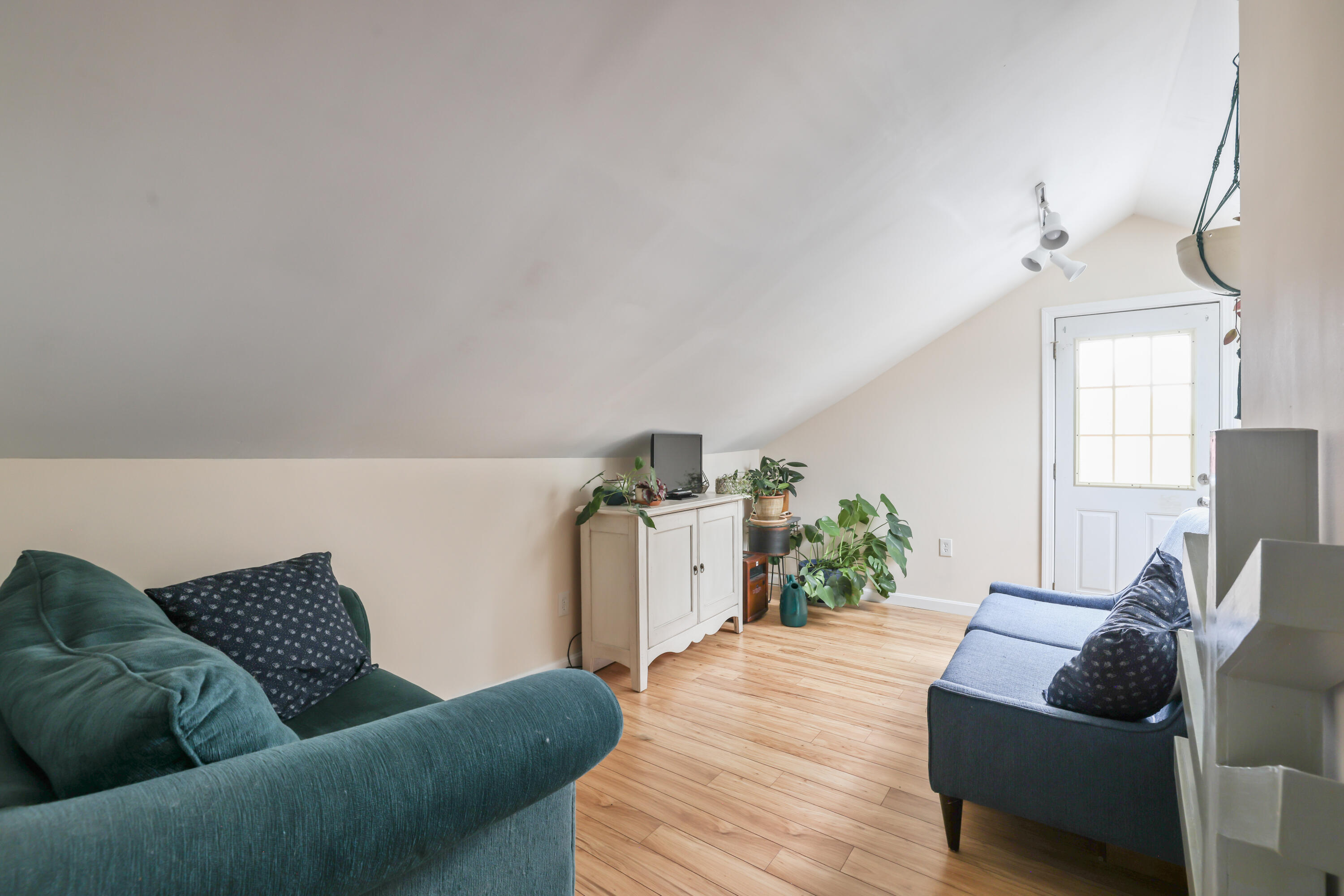 359 Elm Street Biddeford, ME 04005 - Photo 21 of 29 3G0A0127