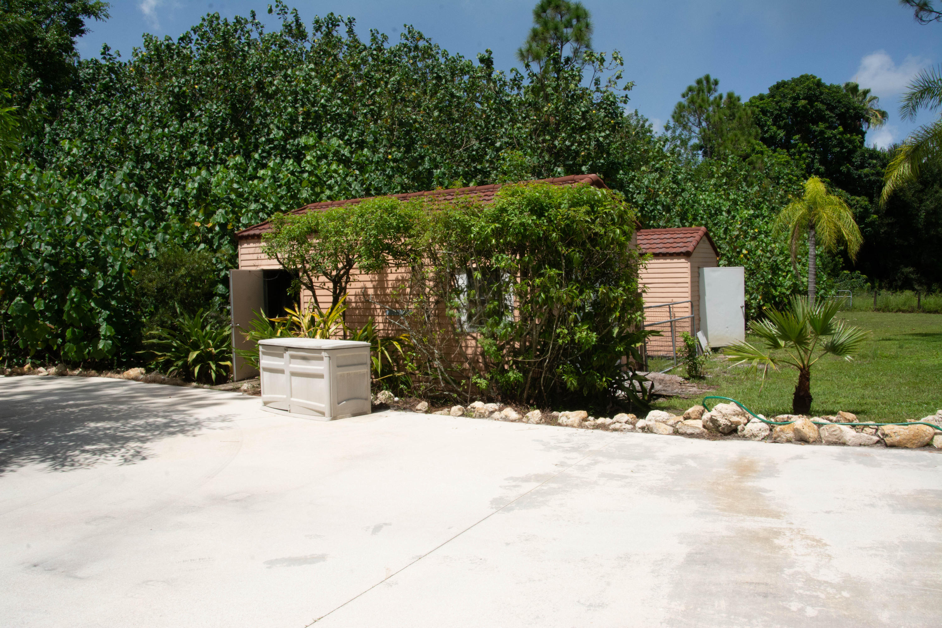12563 Old Indiantown Road Jupiter, FL 33478 - Photo 13 of 54 DSC_7747
