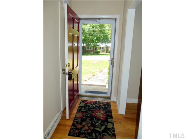 601 Tinkerbell Road Chapel Hill, NC 27517 - Photo 2 of 22 Gallery Image 2