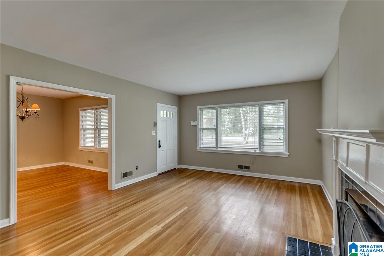 953 Shades Crest Road Birmingham, AL 35226 - Photo 5 of 24 Gallery Image 5