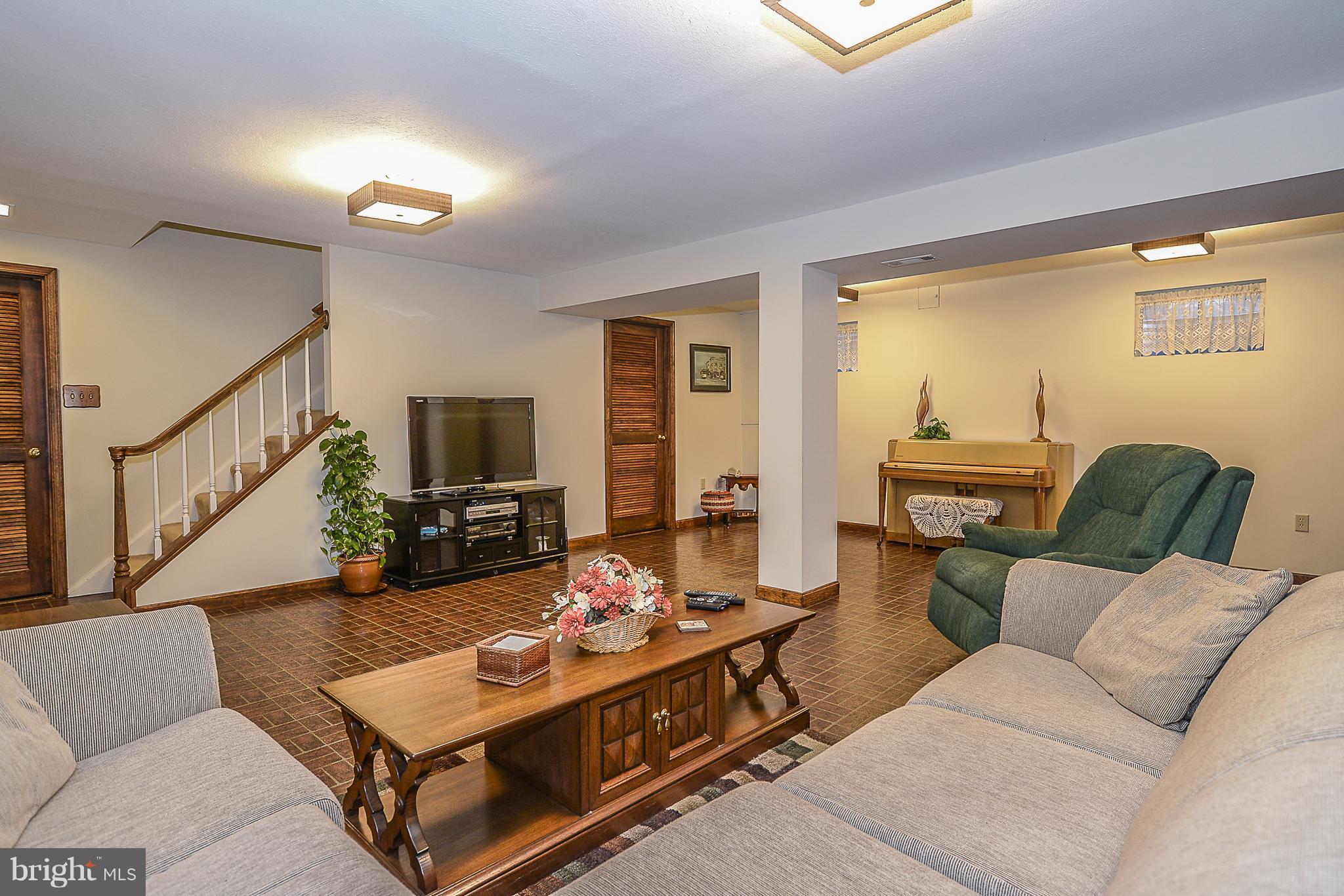 10113 Marshall Pond Road Burke, VA 22015 - Photo 20 of 28 Basement