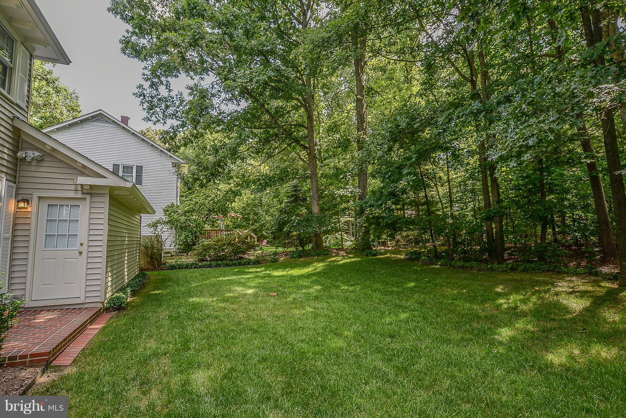 10113 Marshall Pond Road Burke, VA 22015 - Photo 24 of 28 Exterior (General)