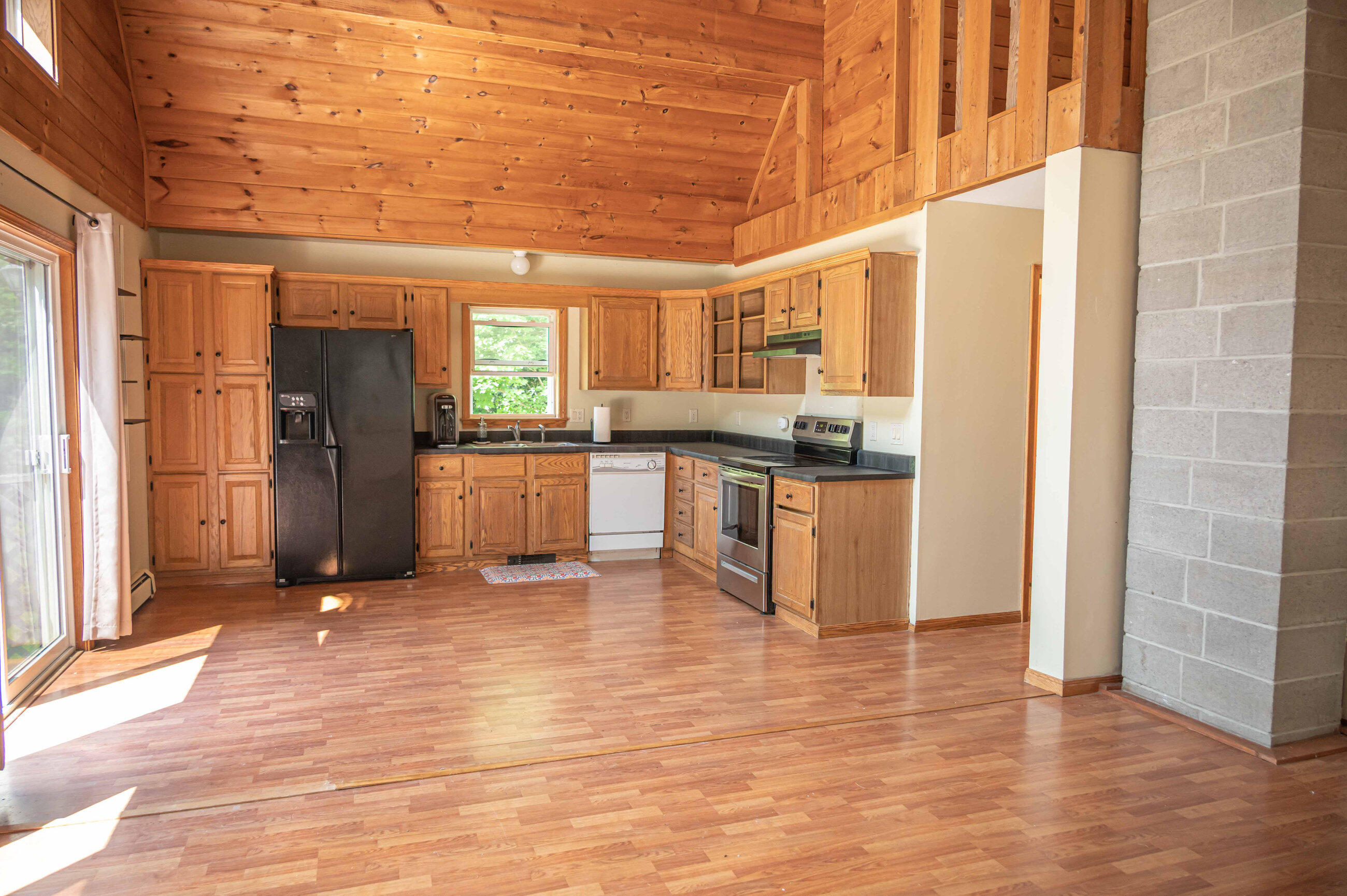 183 Hatch Road New Gloucester, ME 04260 - Photo 11 of 39 Main Floor-0338