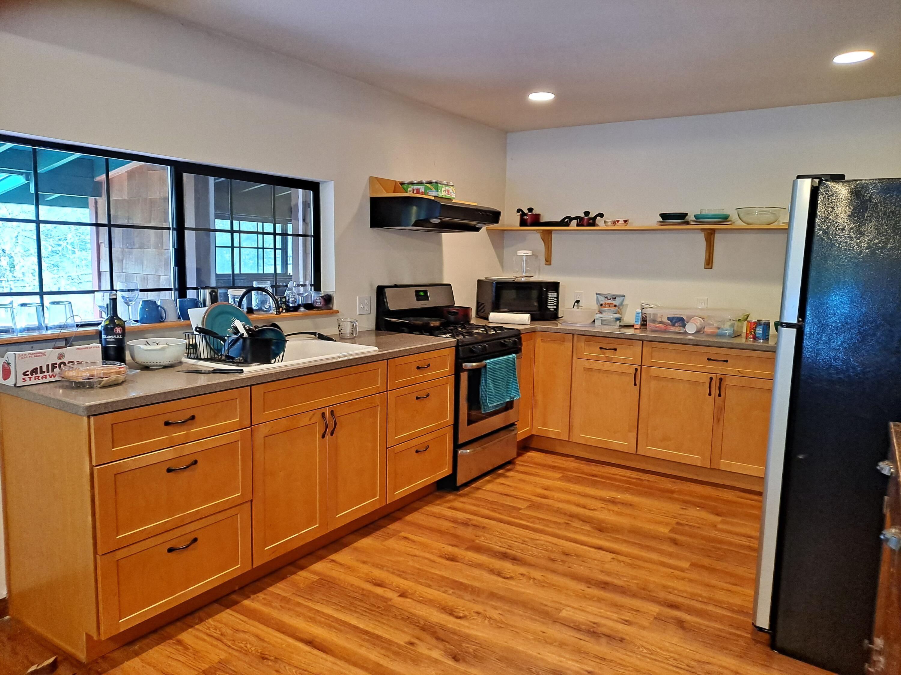 1100 Davidson Road Williams, OR 97544 - Photo 4 of 12 Kitchen