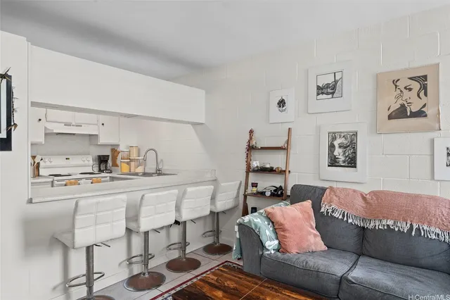 $280,000 | 1440 Ward Avenue, Unit 505, Honolulu, HI 96822