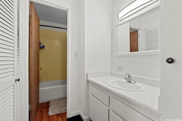 $280,000 | 1440 Ward Avenue, Unit 505, Honolulu, HI 96822