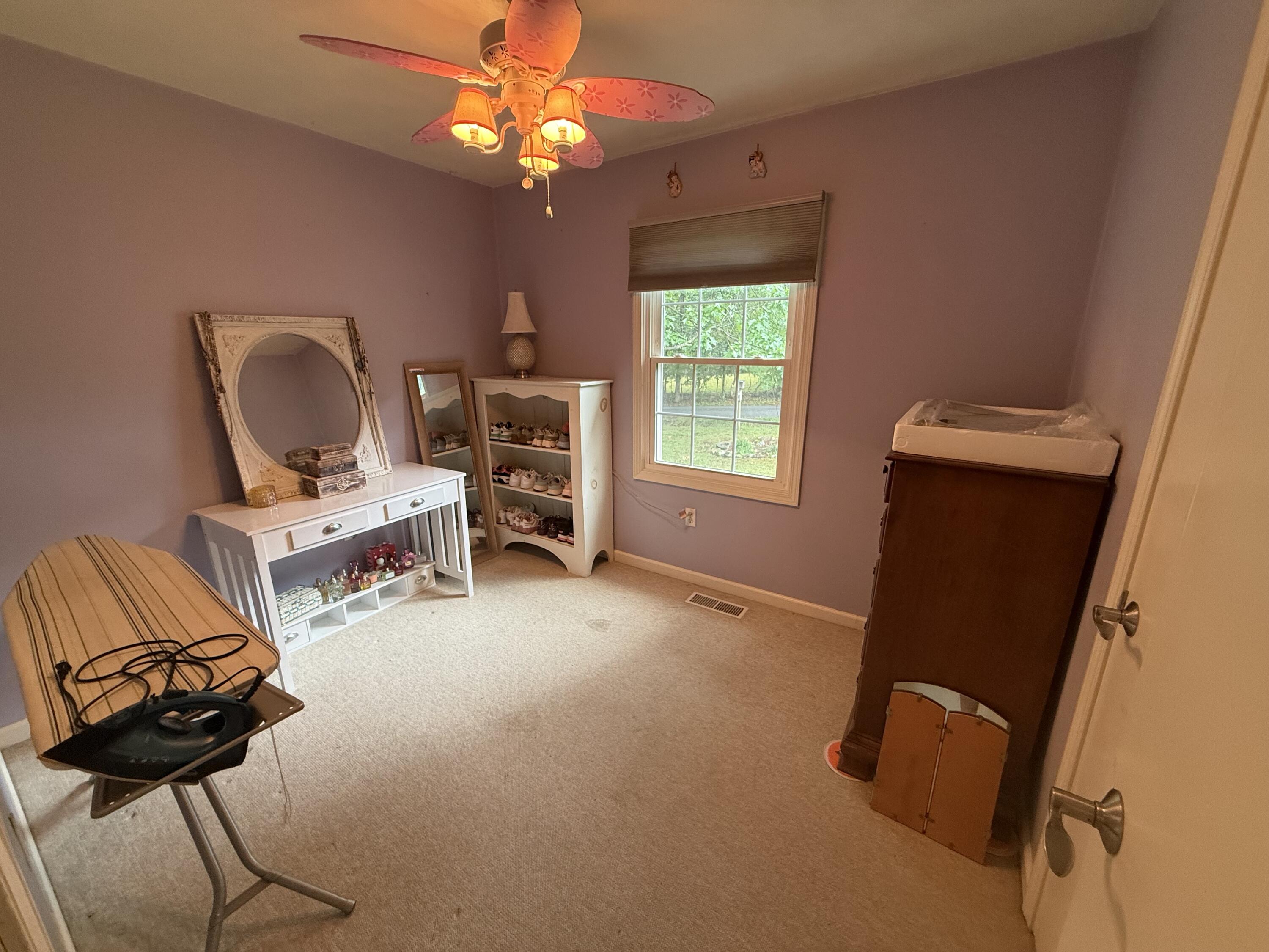 1035 Martin McNeil Road Salem, VA 24153 - Photo 8 of 17 IMG_3700