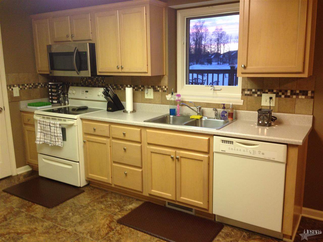 11019 Summer Chase Road Fort Wayne, IN 46818 - Photo 13 of 18 Gallery Image 13