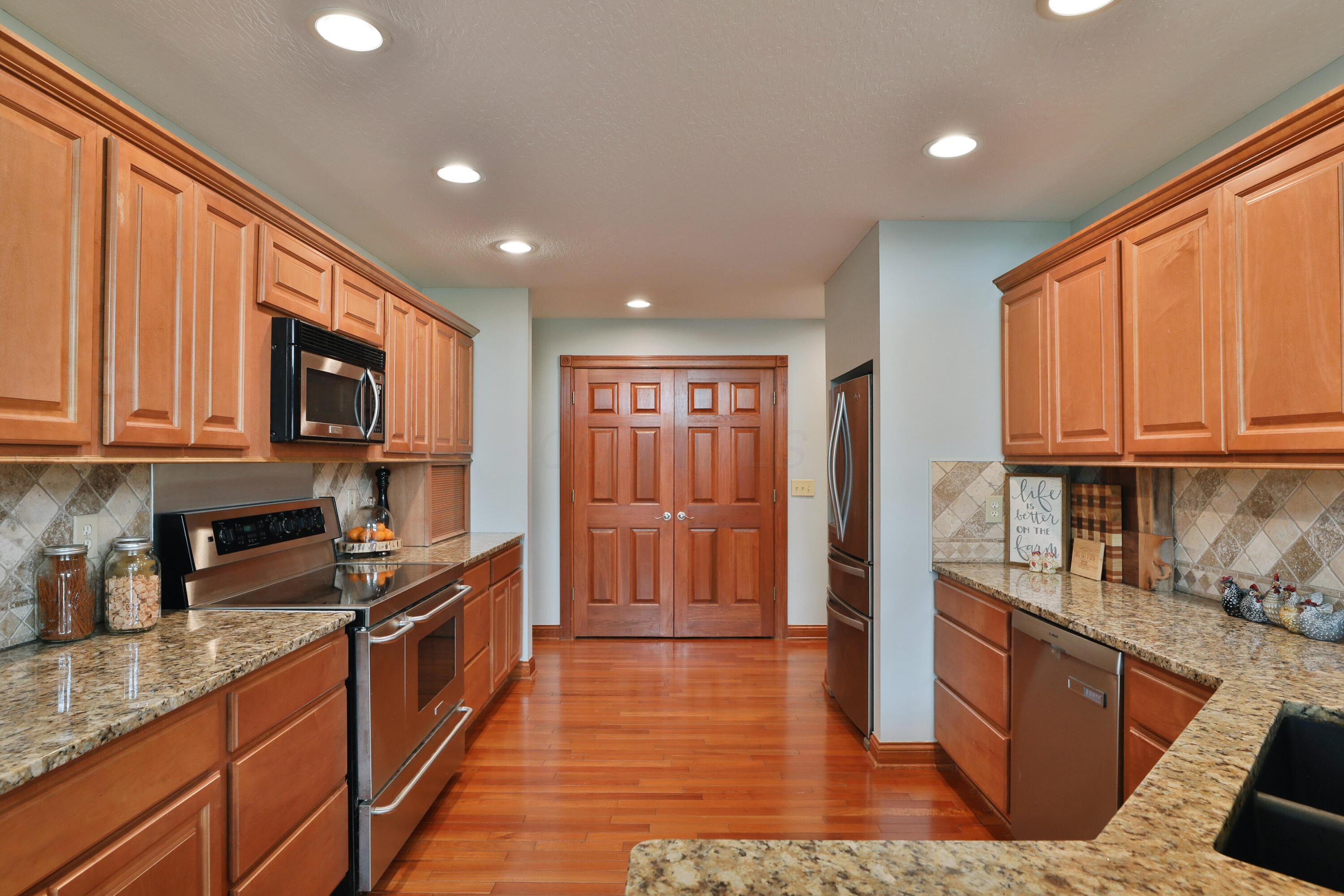 2313 Horseshoe Road Delaware, OH 43015 - Photo 13 of 56 2313-HorseshoeRd-17