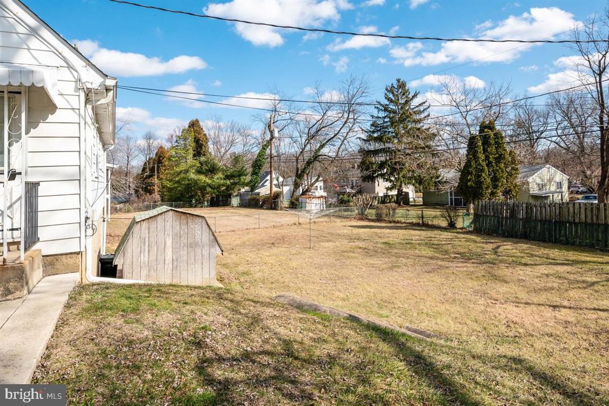 1217 Redcliffe Road Baltimore, MD 21228 - Photo 29 of 37