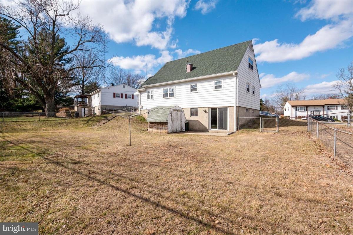 1217 Redcliffe Road Baltimore, MD 21228 - Photo 32 of 37