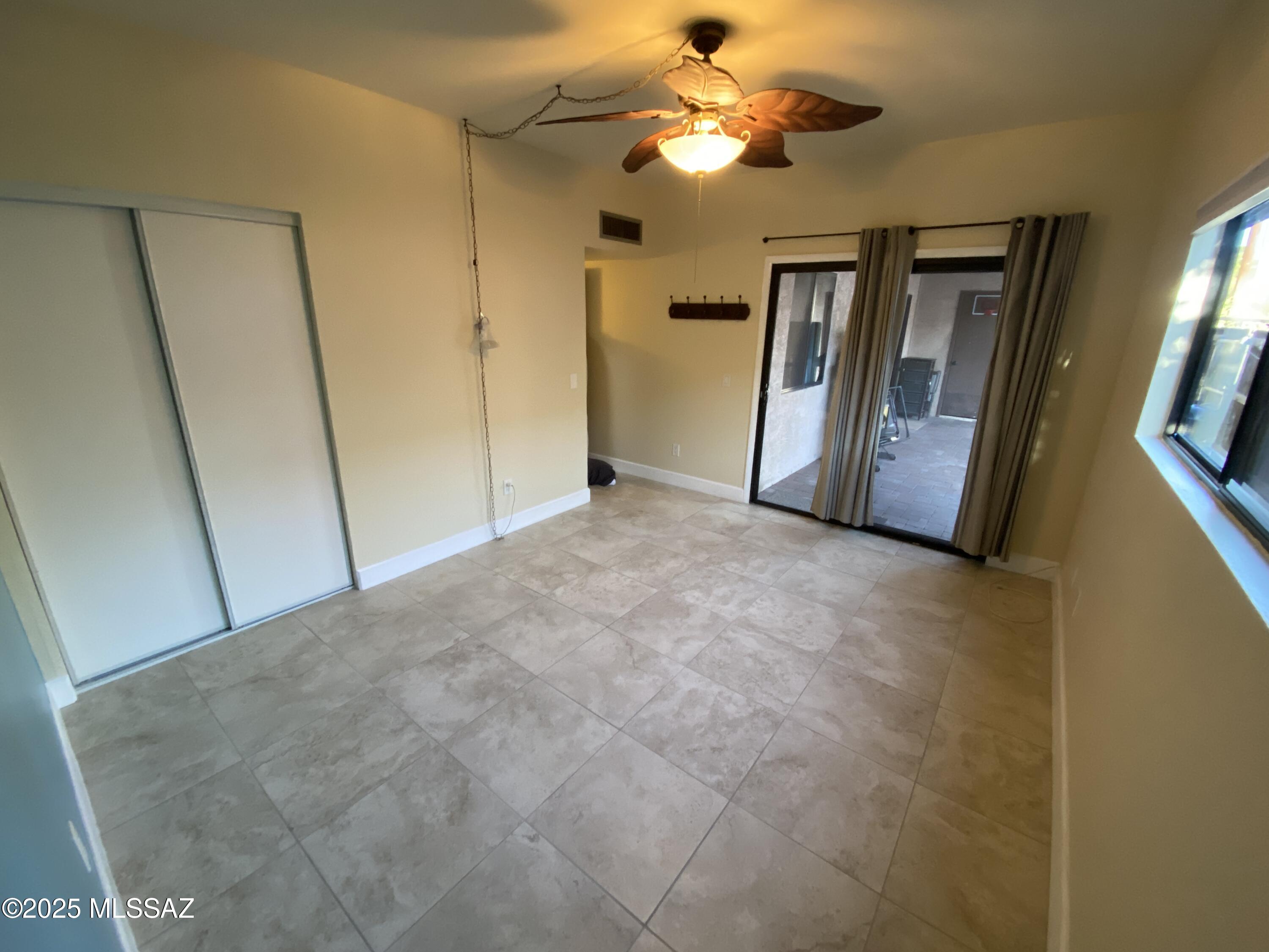 1949 North Swan Road, Unit 34 Tucson, AZ 85712 - Photo 12 of 24 Gallery Image 12