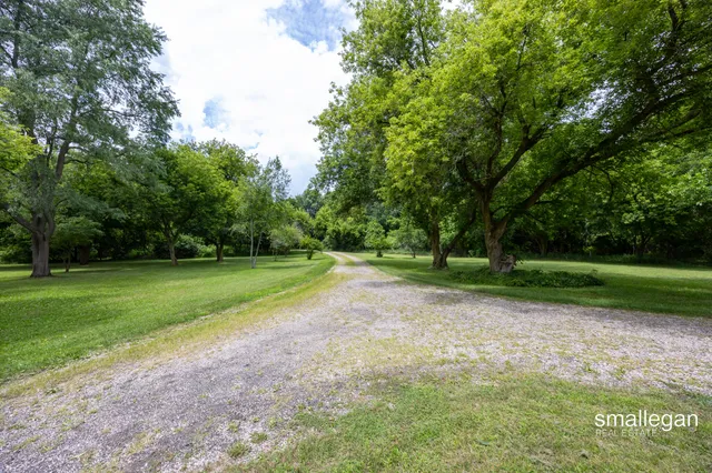 $750,000 | 3770 Bender Road, Middleville, MI 49333