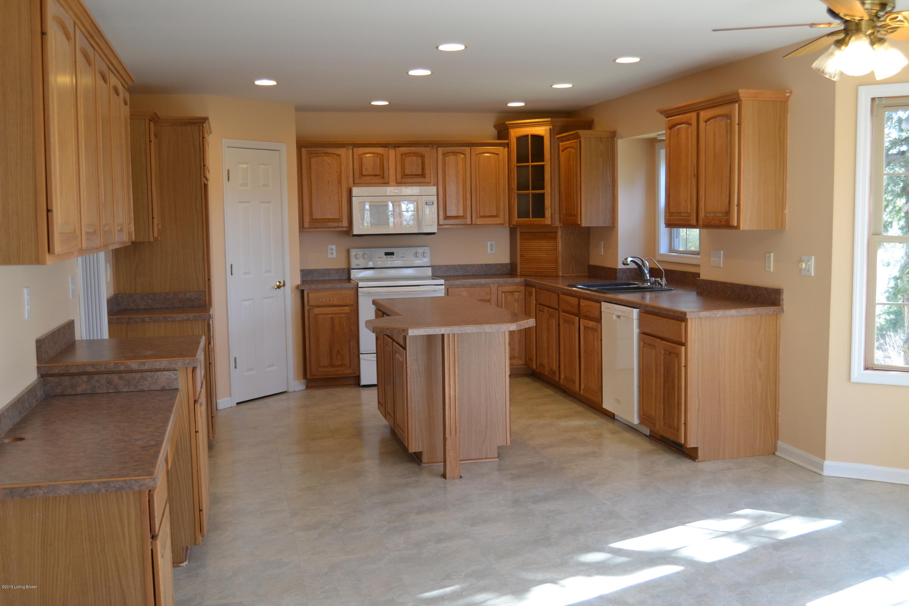 2849 Cedarmore Road Bagdad, KY 40003 - Photo 8 of 50 12