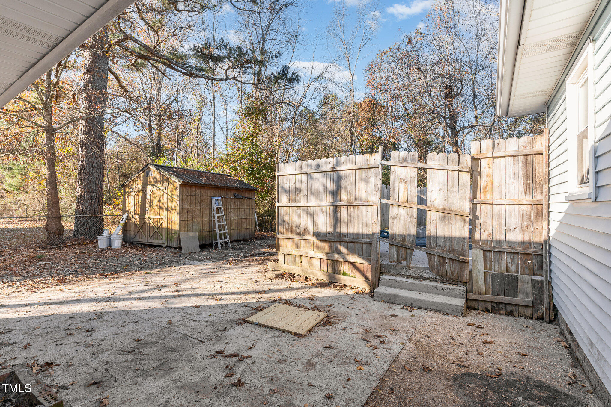 3015 Brinkley Drive Spring Lake, NC 28390 - Photo 27 of 28 a view of a yard with a house