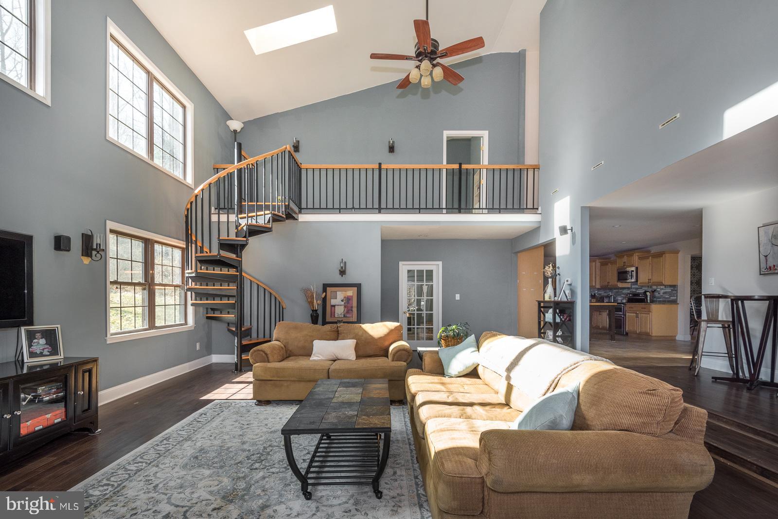 2852 Hauck Road Green Lane, PA 18054 - Photo 3 of 26 Gallery Image 3