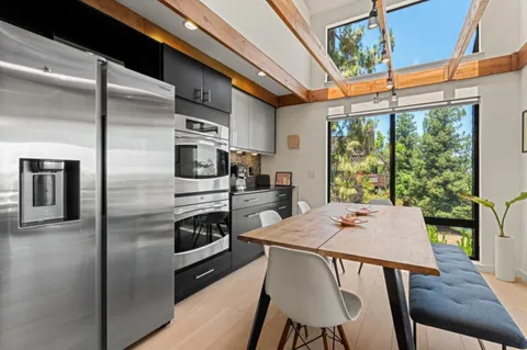 $1,150,000 | 72 Peter Coutts Circle, Stanford, CA 94305