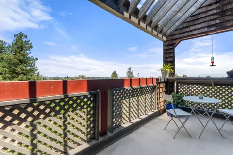 $1,150,000 | 72 Peter Coutts Circle, Stanford, CA 94305