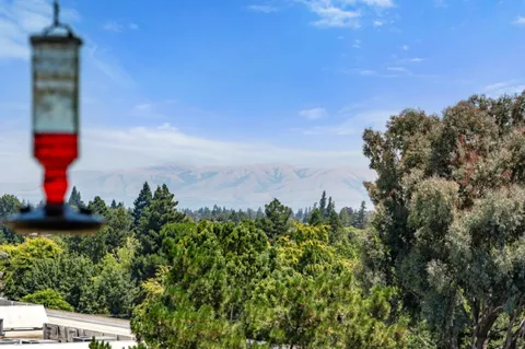 $1,150,000 | 72 Peter Coutts Circle, Stanford, CA 94305