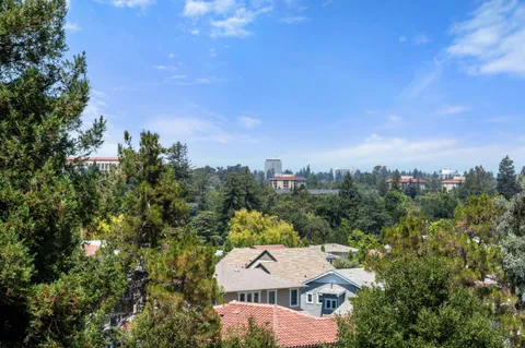 $1,150,000 | 72 Peter Coutts Circle, Stanford, CA 94305