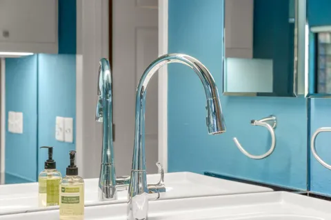 $1,150,000 | 72 Peter Coutts Circle, Stanford, CA 94305