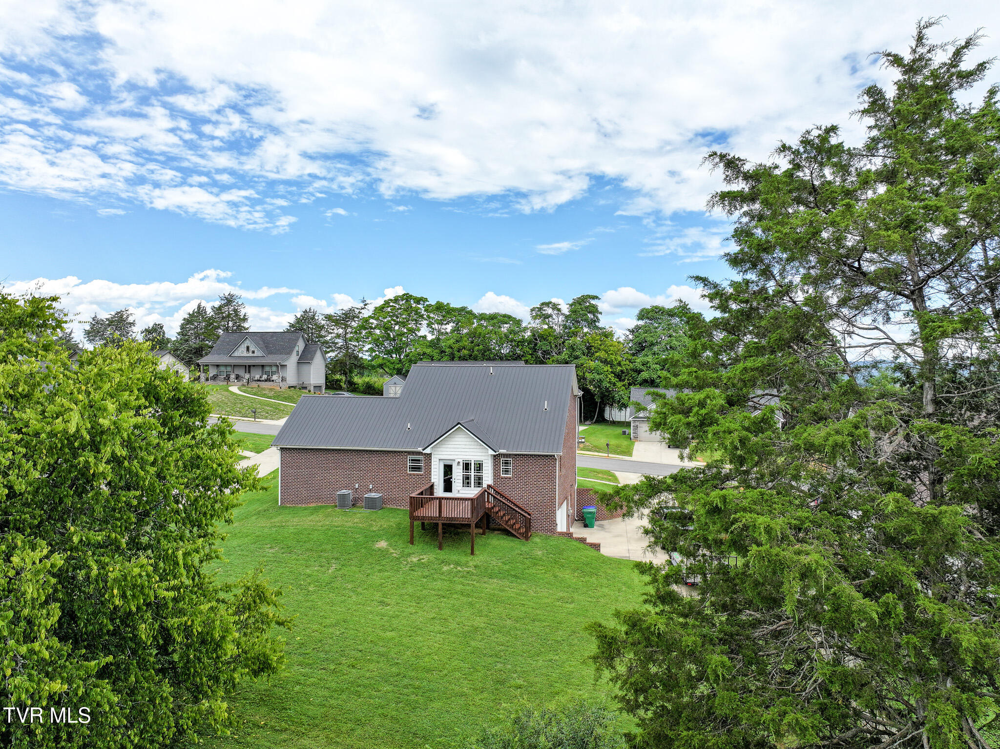 1864 Limestone Path Morristown, TN 37814 - Photo 38 of 49 DJI_20250811145129_0505_D