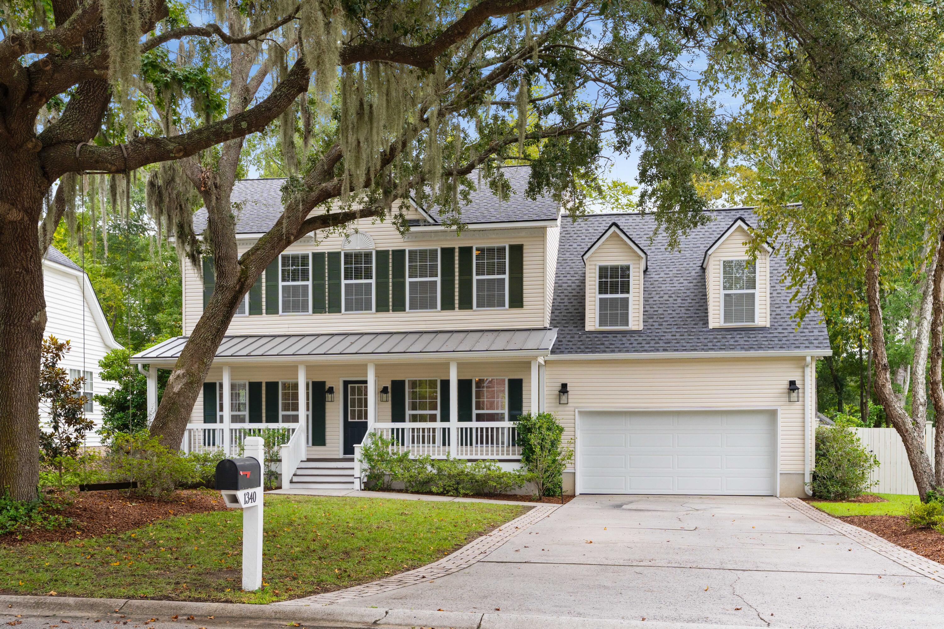 1340 Woodlock Road Mount Pleasant, SC 29464 - Photo 2 of 47 2
