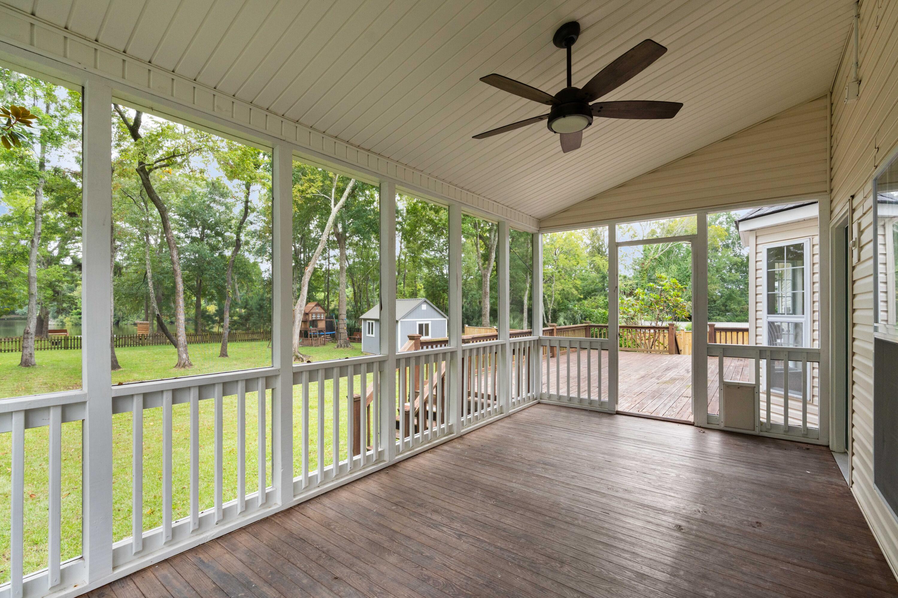 1340 Woodlock Road Mount Pleasant, SC 29464 - Photo 35 of 47 39